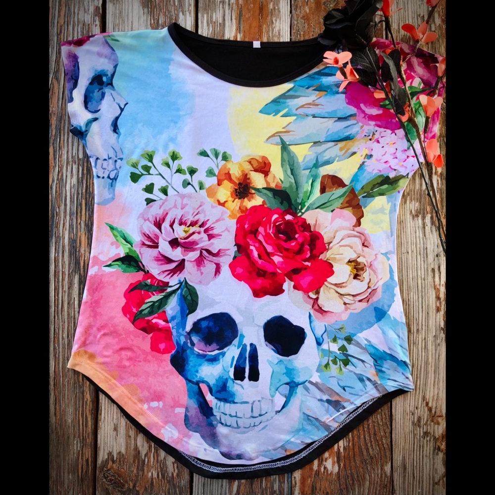 Día De Los Muertos Tee/Day of the Dead Skull